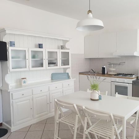 Appartamento La Casa di Mattia Pula Esterno foto